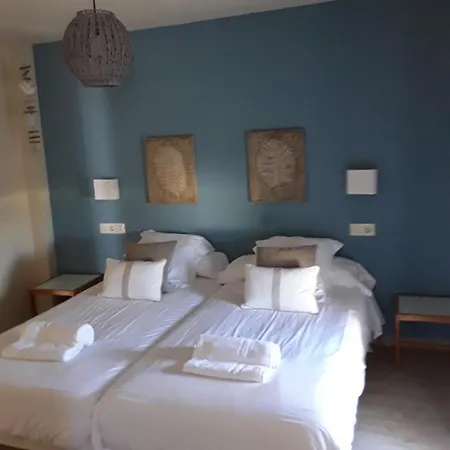 Hotel Punta Carnero 3*