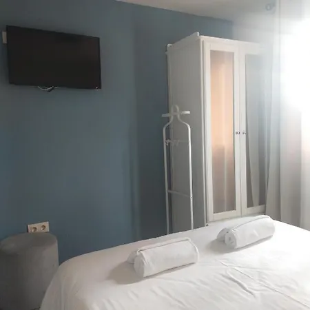 Punta Carnero 3*