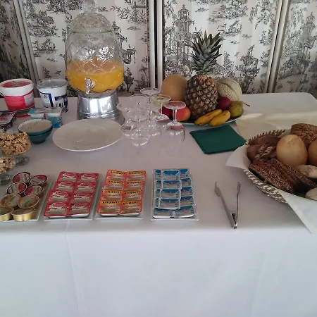 Punta Carnero Hotel